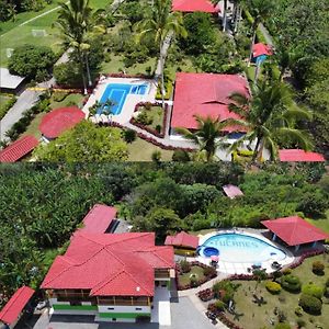 Hotel Campestre Los Tucanes